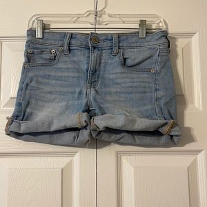 American eagle, low rise shorts